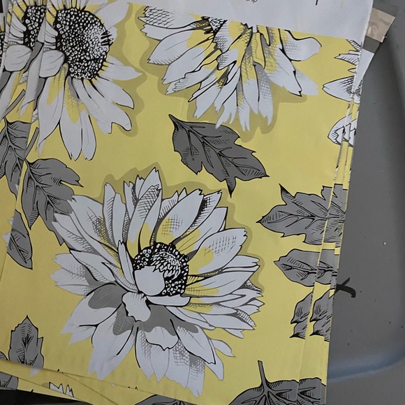 πBundle of 20 Polymailers - Picture 3 of 4